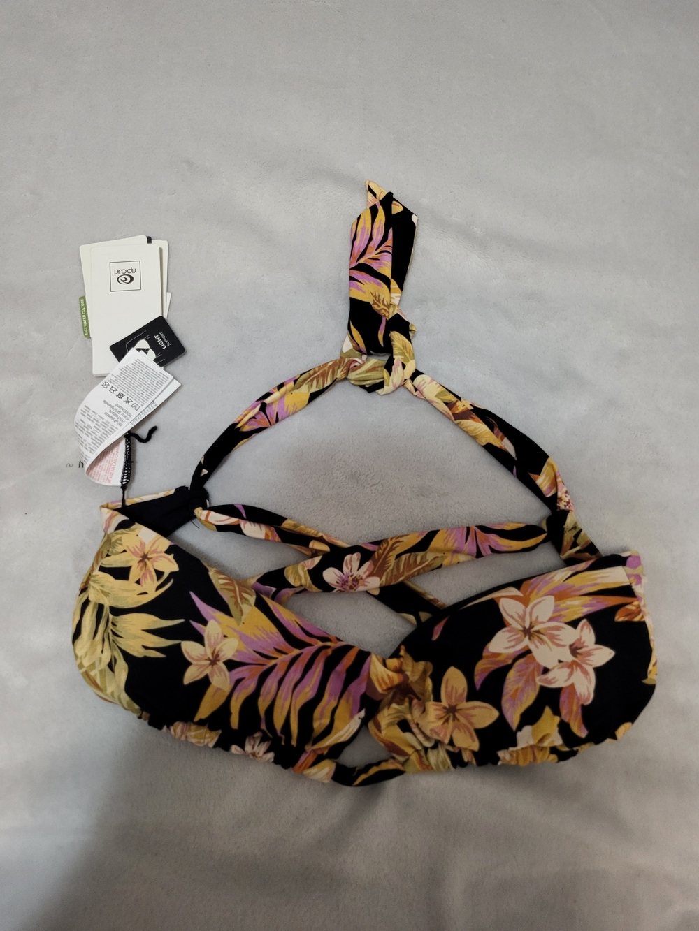 NWT Rip Curl Sunday Swell Convertible Halter Bikini Top Black Small